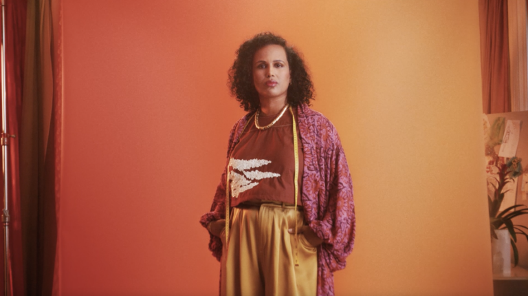 video_still_comcast_rise_2025_15_16x9_english